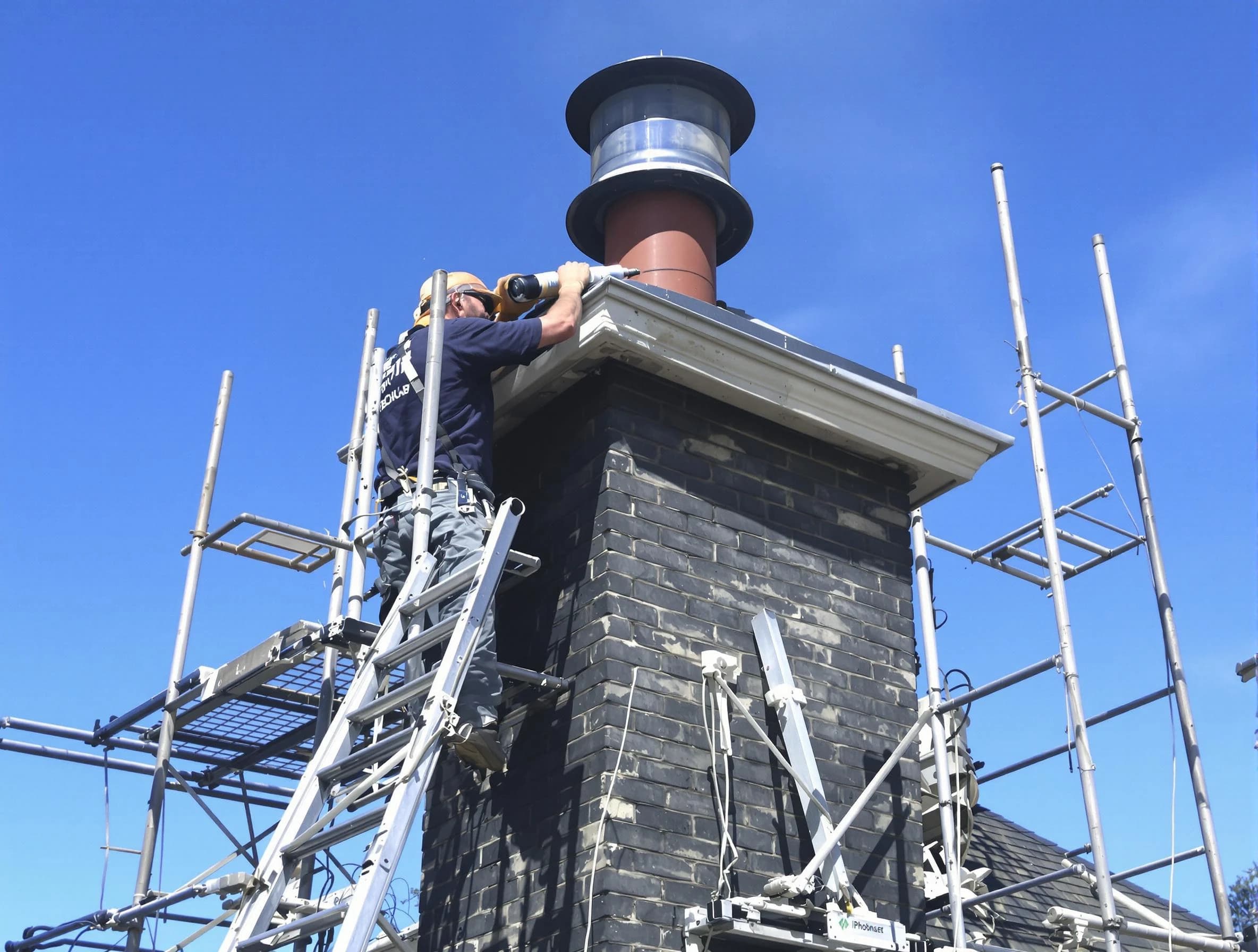 Sturdy chimney crown finished by Midfield Chimney Sweep in Midfield, AL